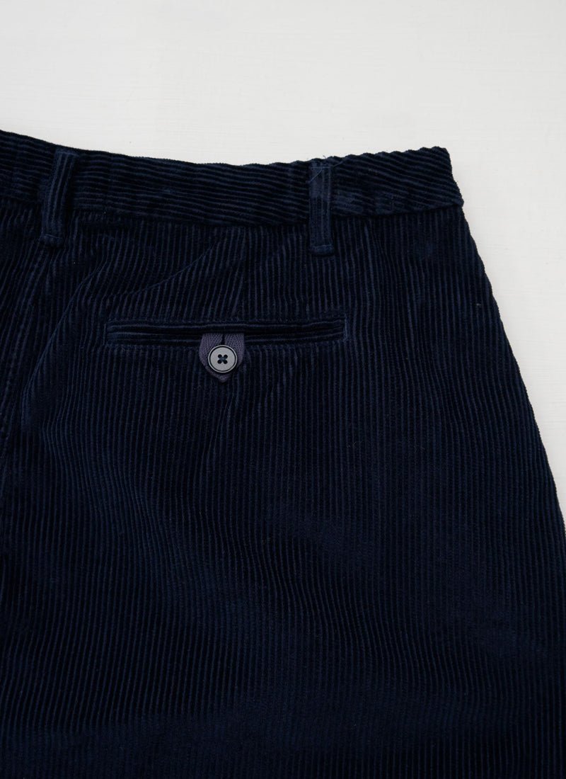 Reworn Cord Pleat Skirt Size 16 (217) | Navy