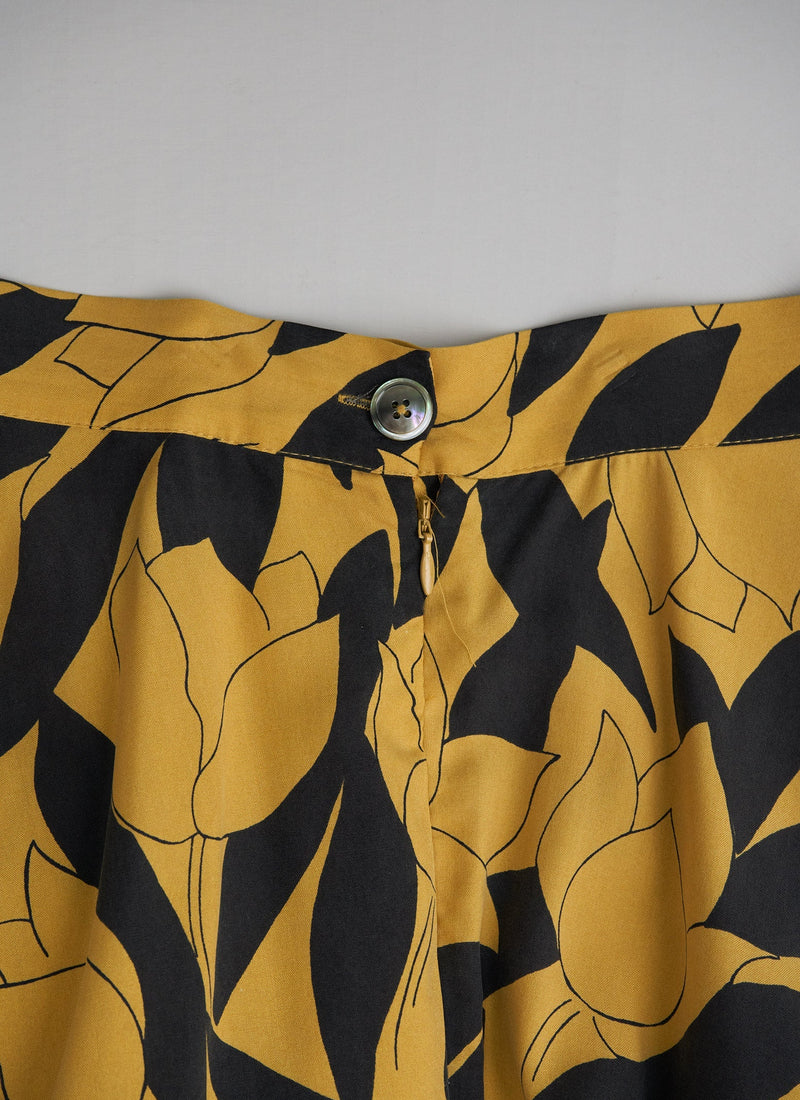 Reworn Floral Print Skirt Size 14 (025) | Multi