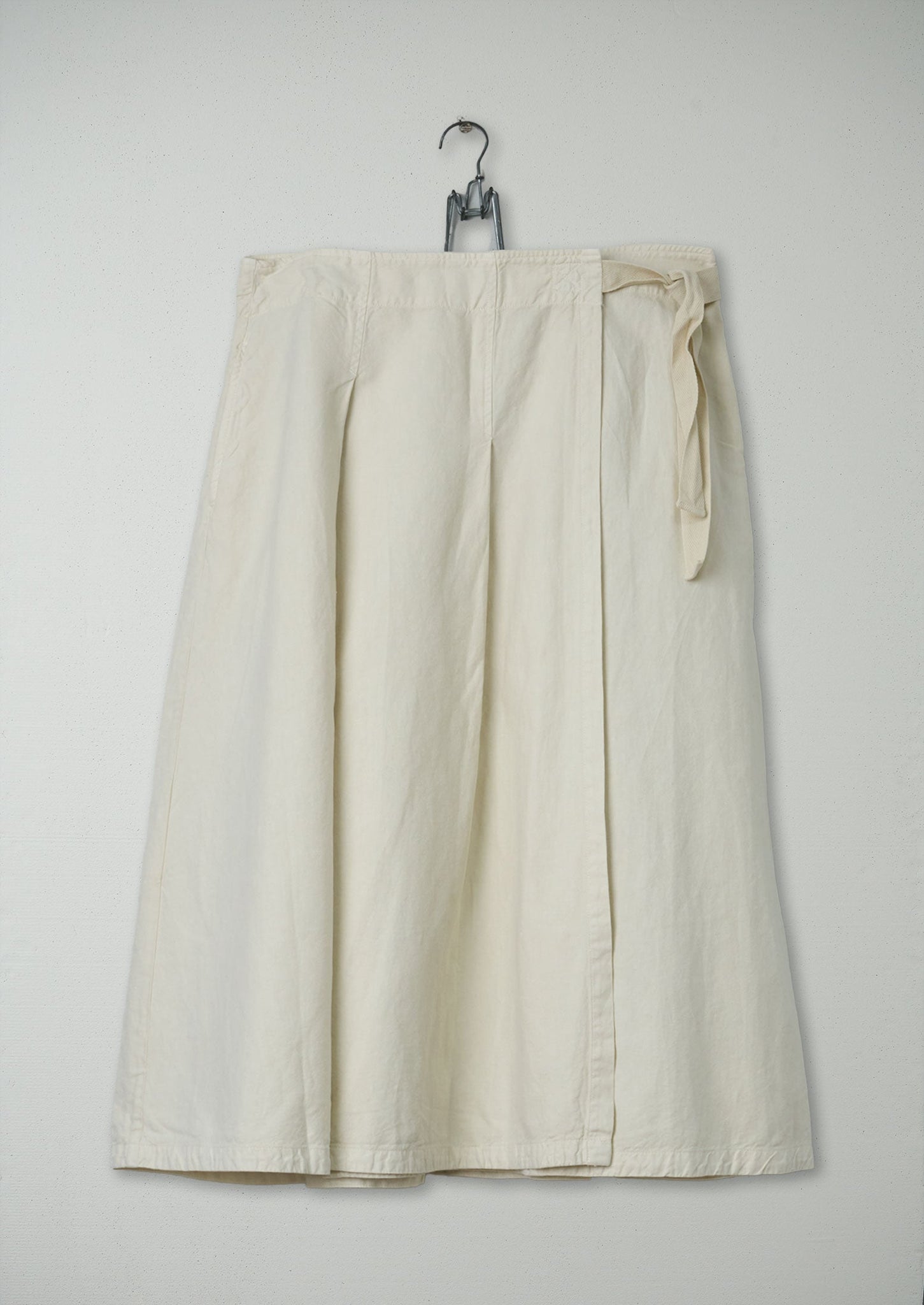 Reworn Cotton Linen Wrap Skirt Size 14 (150) | Parchment