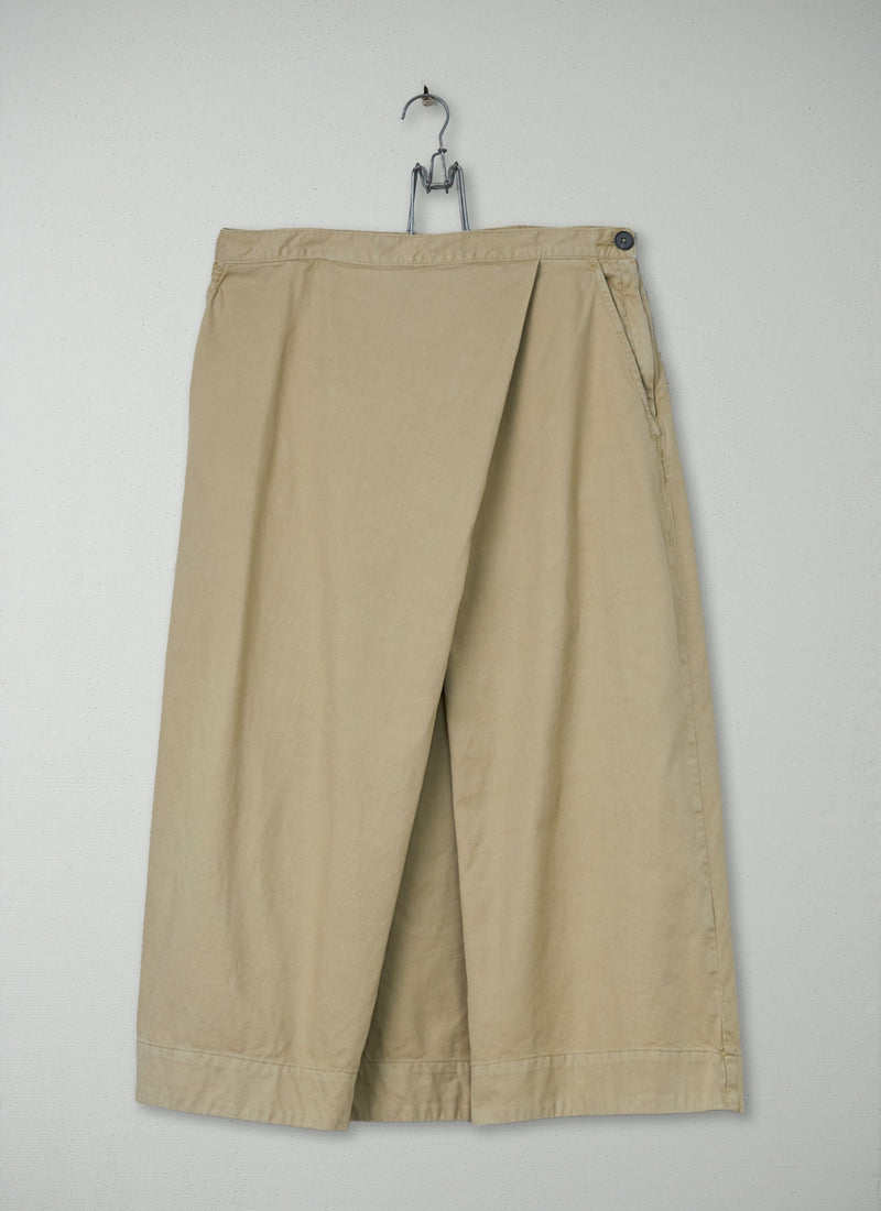 Reworn Pleat Front Skirt Size 16 (214) | Pale Khaki
