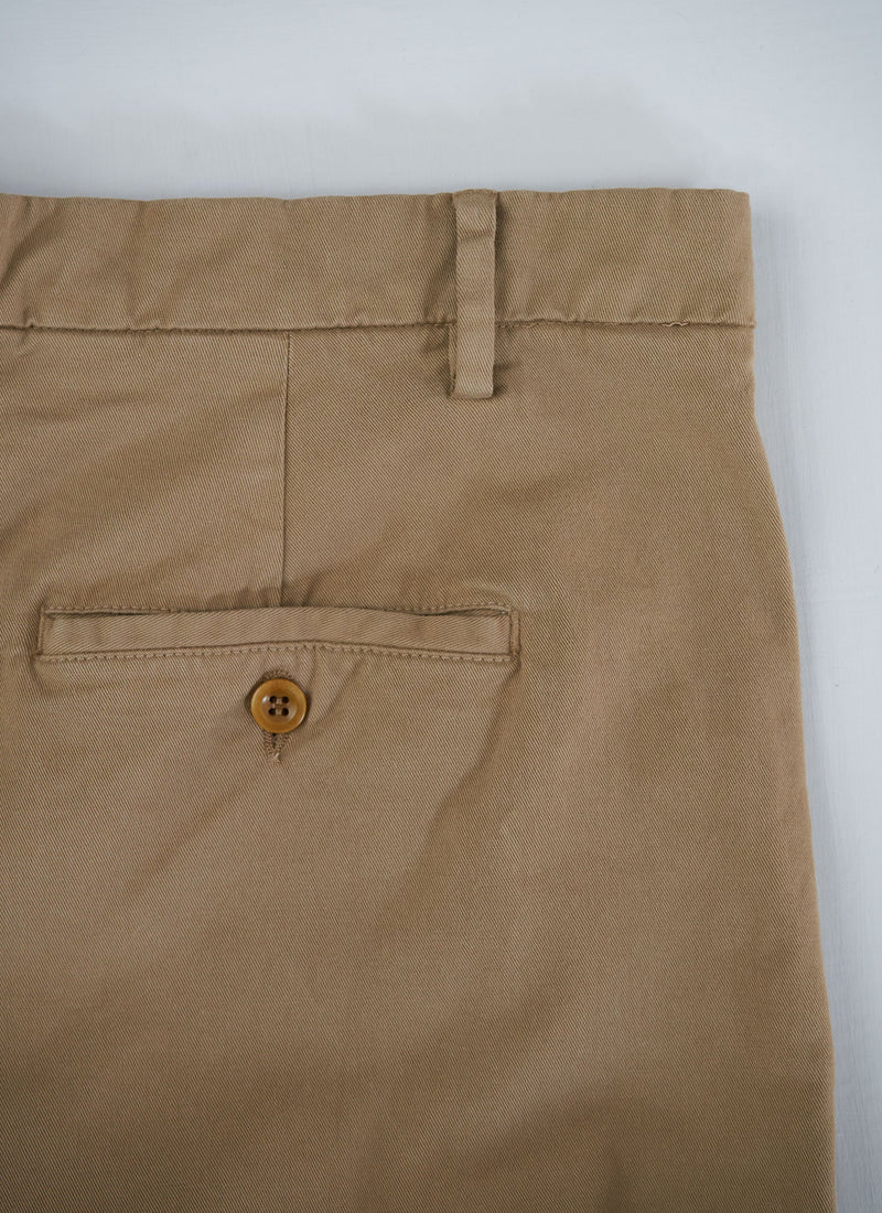 Reworn Cotton Twill Tapered Trousers Size 18 (326) | Maple