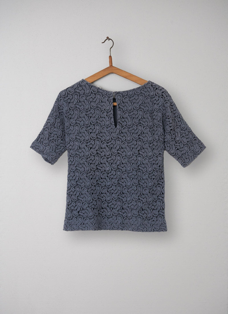 Reworn Lace Top Size 10 (053) | Grey