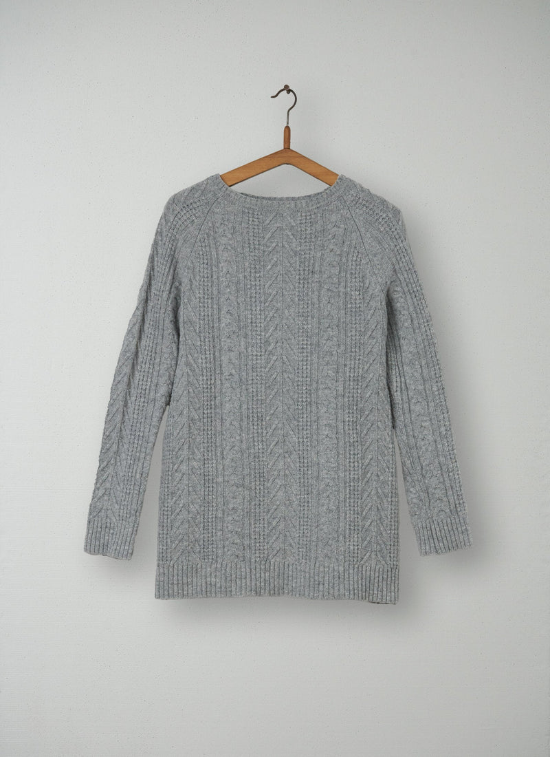 Reworn Cable Knit Sweater Size S (034) | Grey