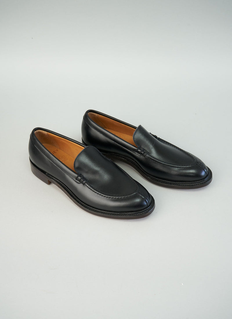 Reworn Cheaney Slip On Shoes Size 7 (071) | Black