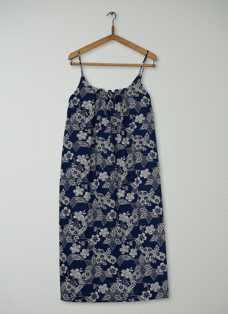 Reworn Floral Star Cotton Nightdress Size L (281) | Multi