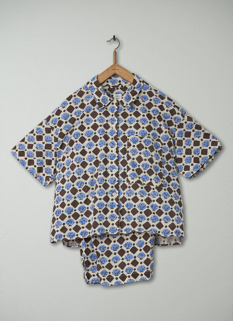 Reworn Shell Print Pyjamas Size L (027) | Multi