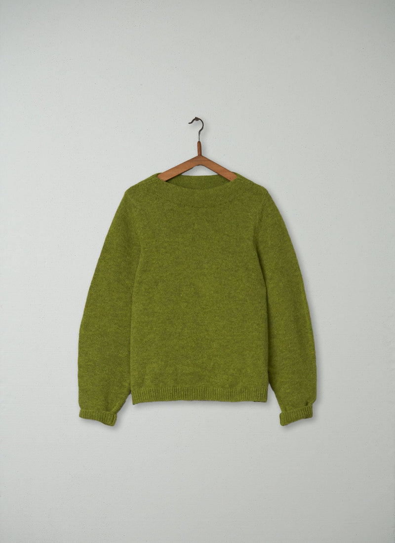 Reworn Boat Neck Sweater Size M (079) | Lime