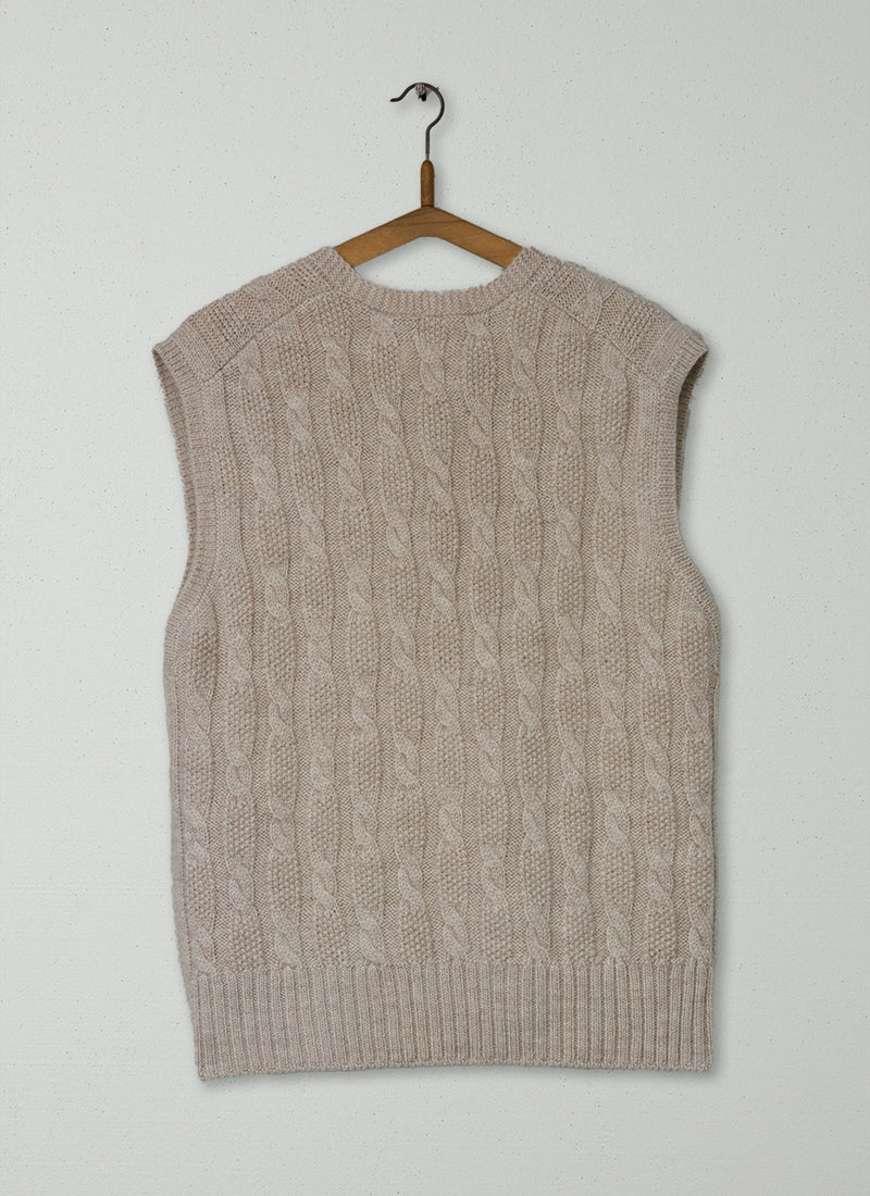 Reworn Moss Stitch Cable Tank Size M (450) | Ecru