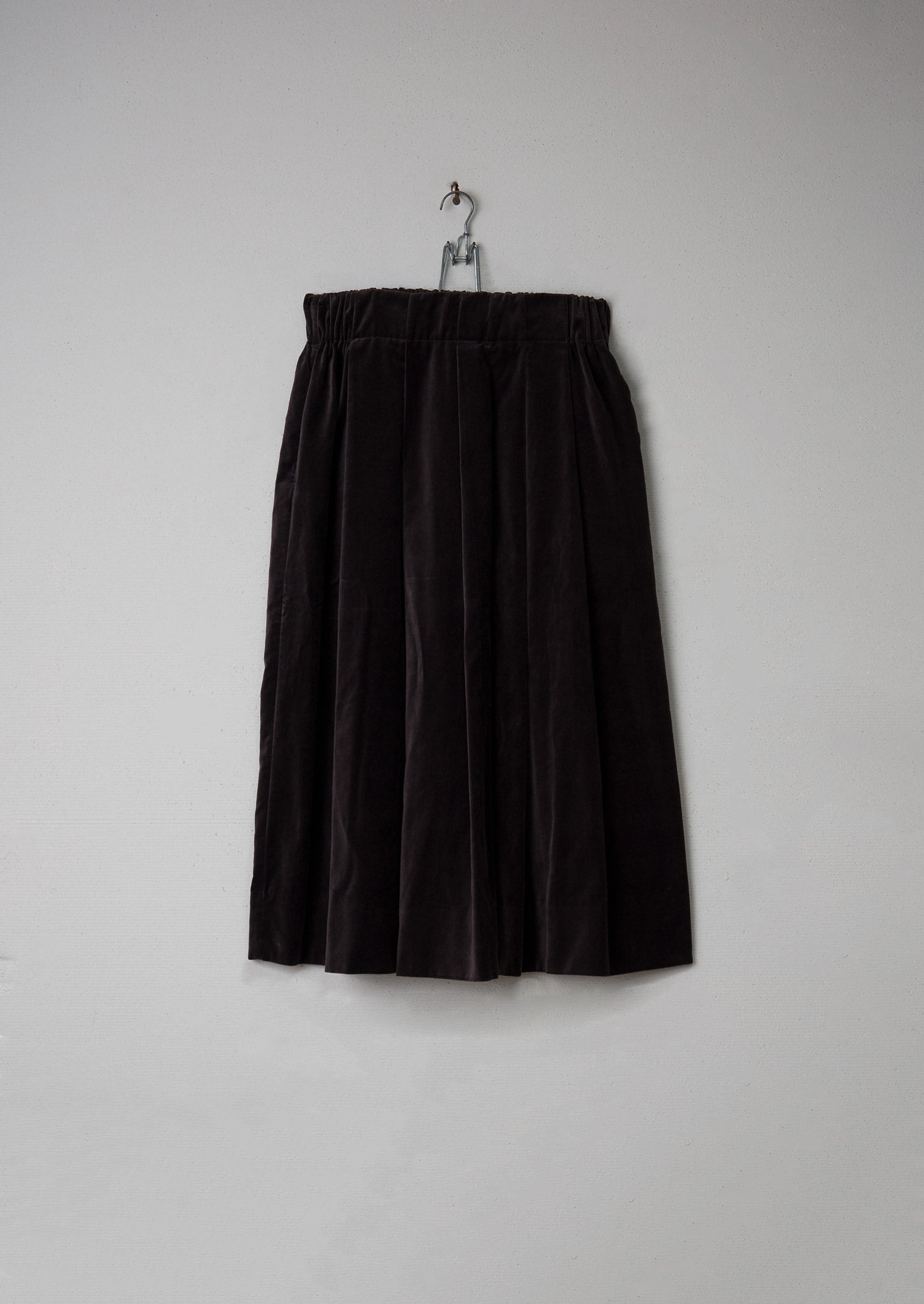 Reworn Pleated Skirt Size 12 (001) | Bitter Chocolate