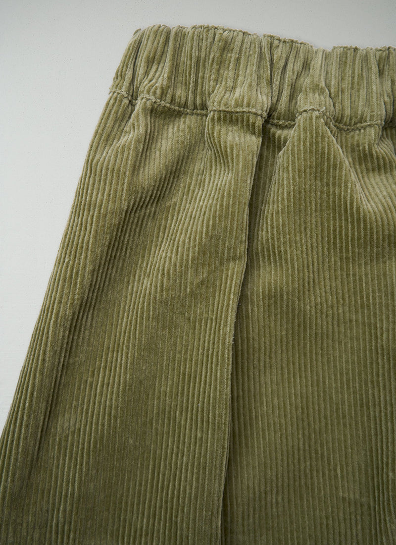 Reworn Cord Skirt Size L (360) | Olive