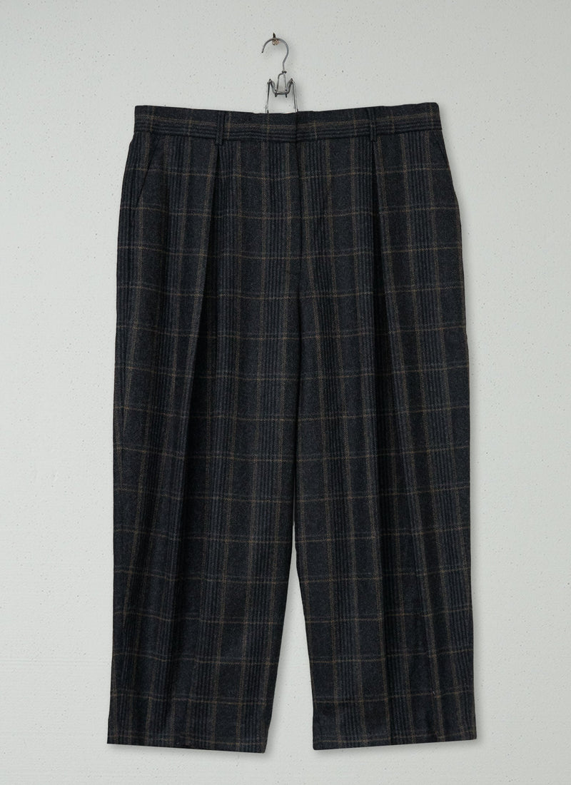 Reworn Jude Moss Check Trousers Size 18 (760) | Soot