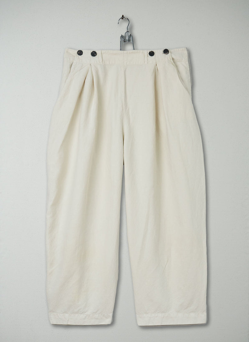 Reworn Pleat Front Trousers Size 16 (268) | Parchment