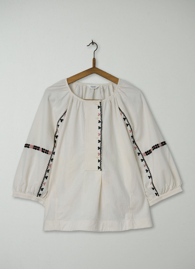 Reworn Embroidered Top Size M (1225) | Ecru