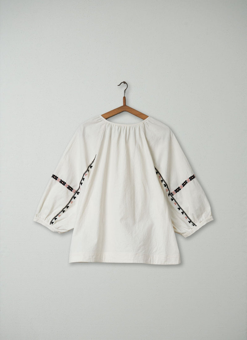 Reworn Floral Embroidered Top Size L (144) | Multi