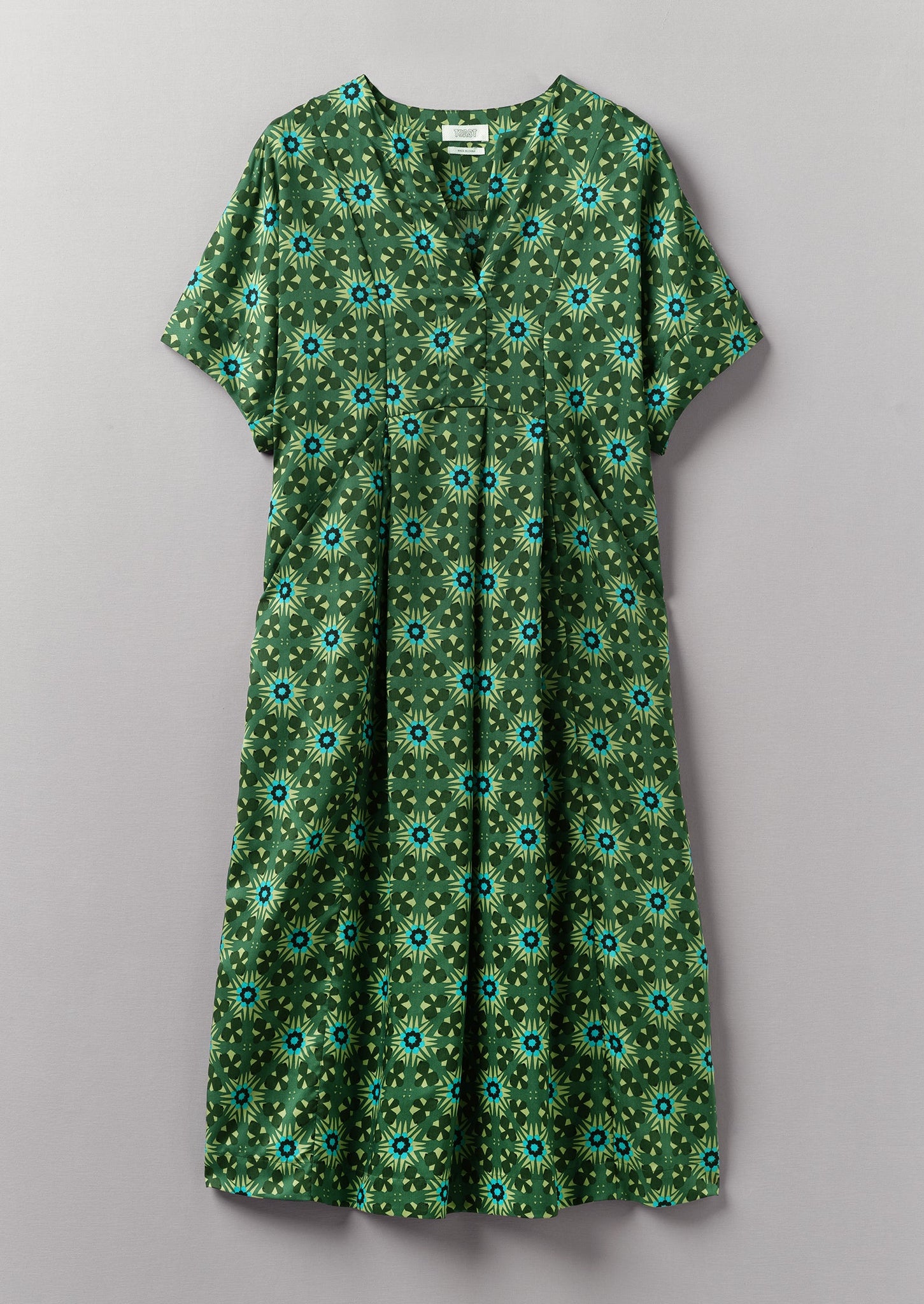 Bryn Kaleidoscope Print Crepe Dress | Emerald