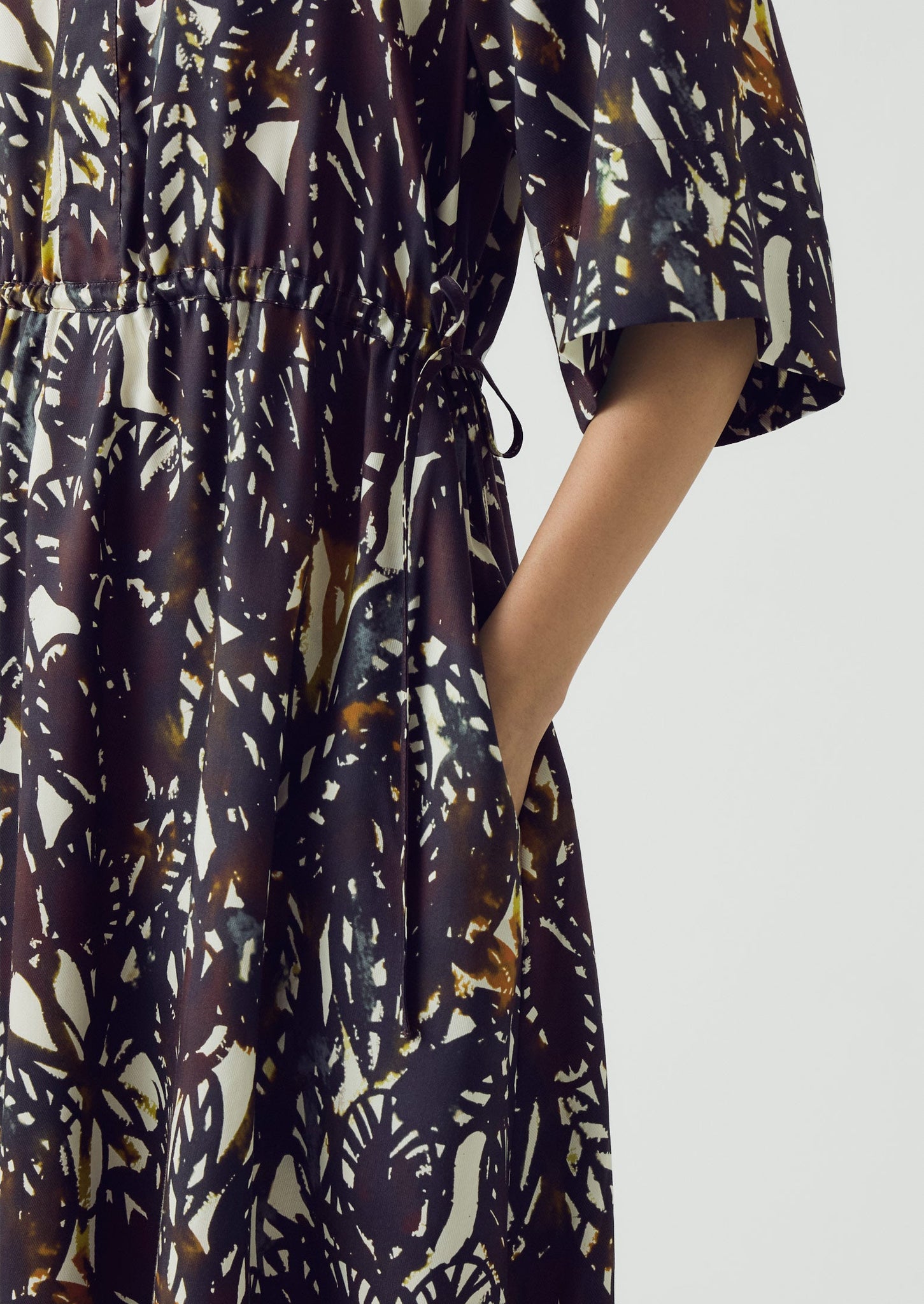 Dappled Leaves Print Dress | Chestnut