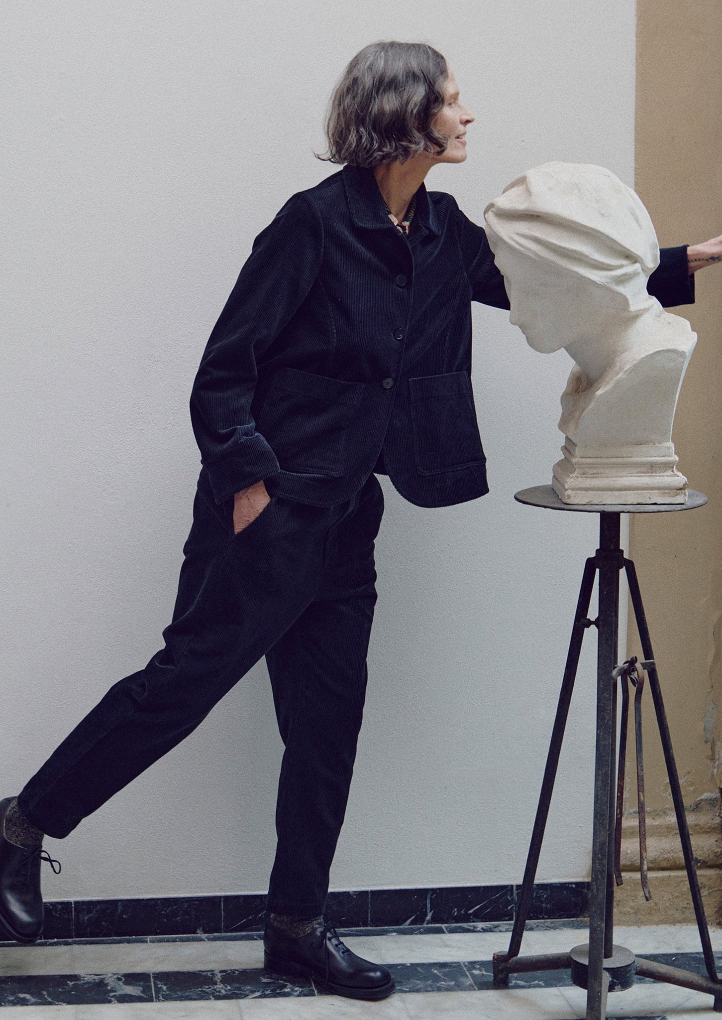 Round Collar Organic Cord Jacket | Anthracite