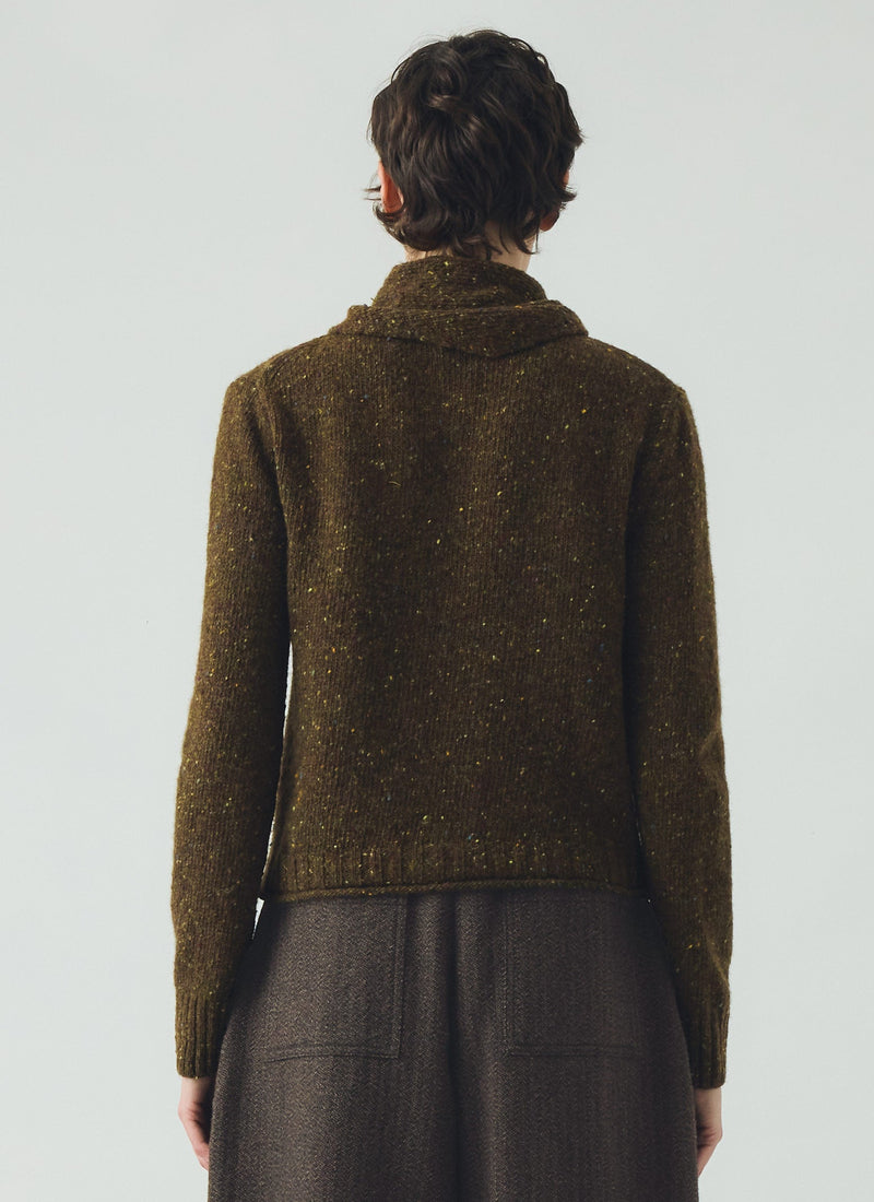 Donegal Merino Neckerchief Cardigan | Darkest Olive