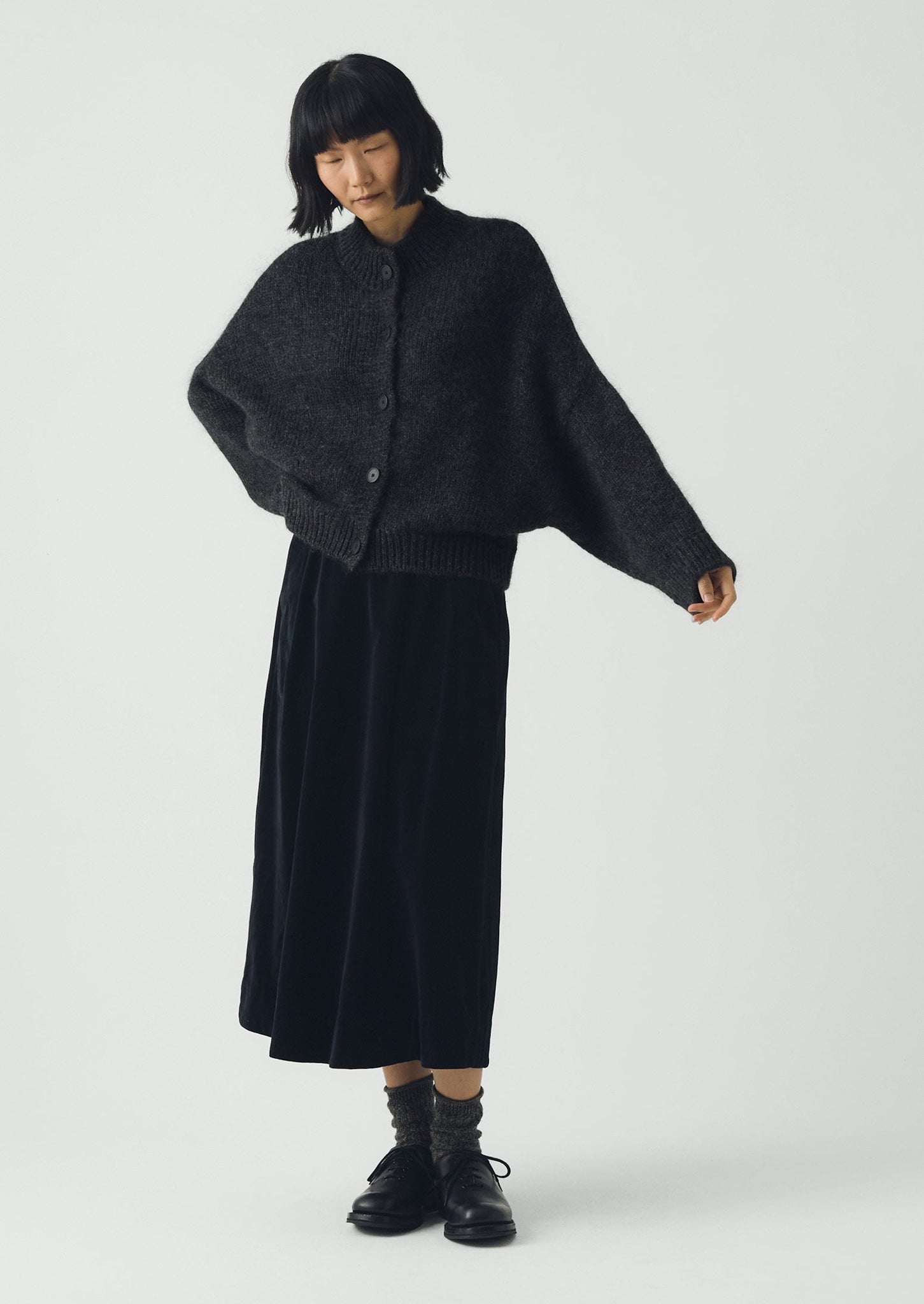 Wool Mohair Round Cardigan | Charcoal