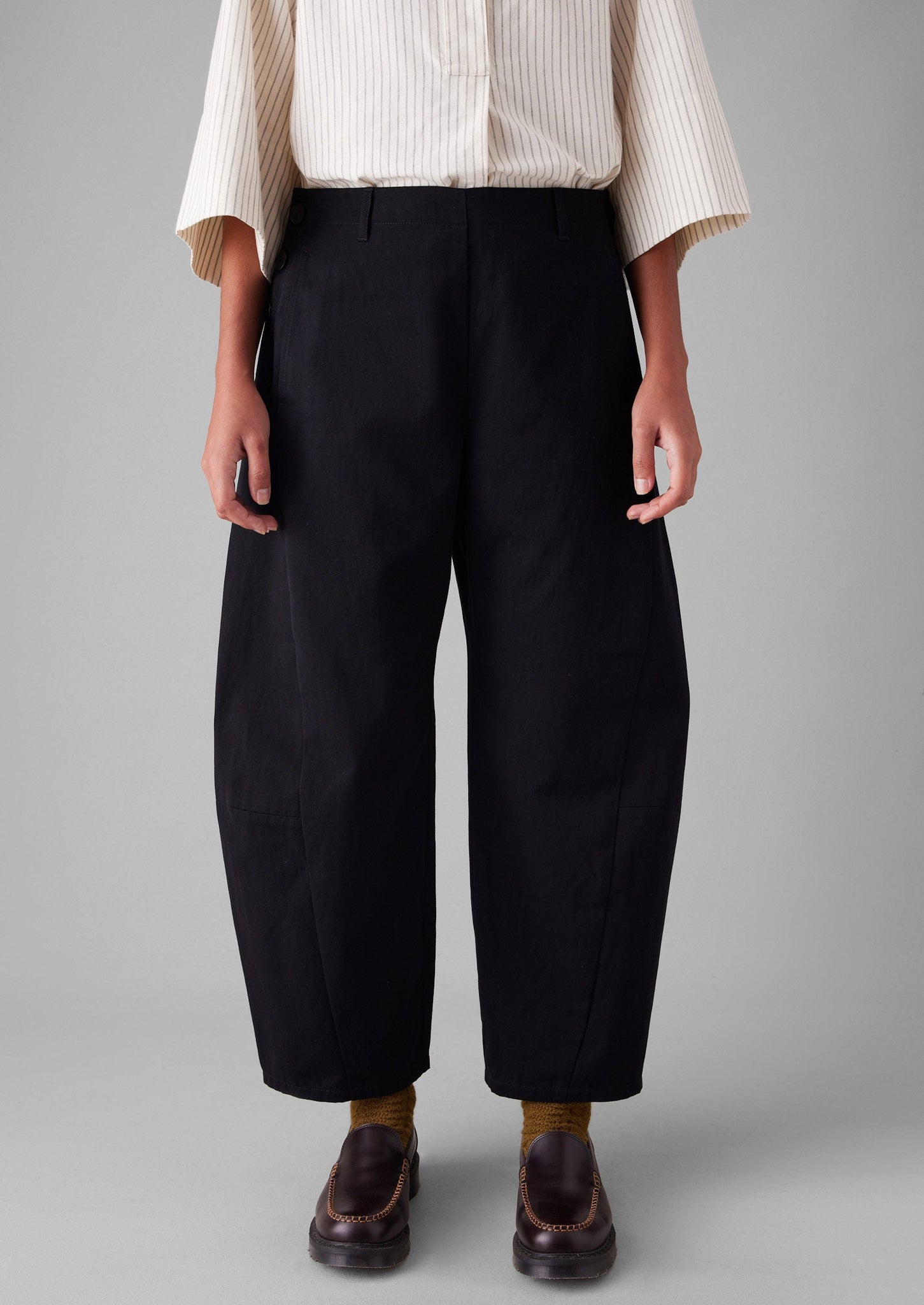 Twisted Seam Cotton Linen Trousers | Black