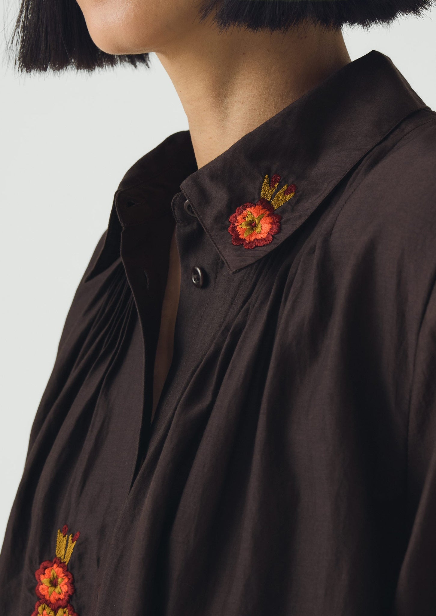 Vespertine Floral Embroidered Cotton Silk Shirt | Black Walnut