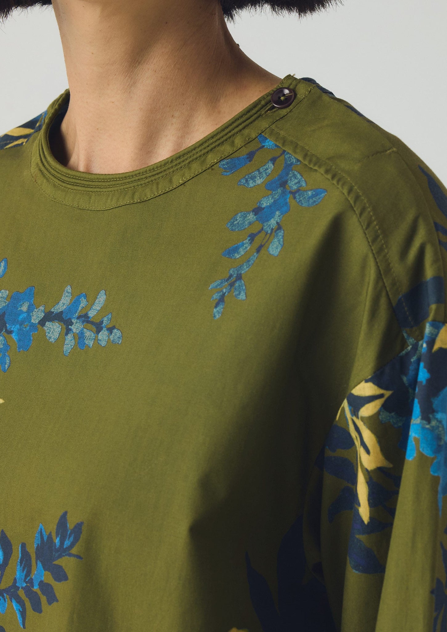 Botanical Shadow Print Cotton Top | Olive