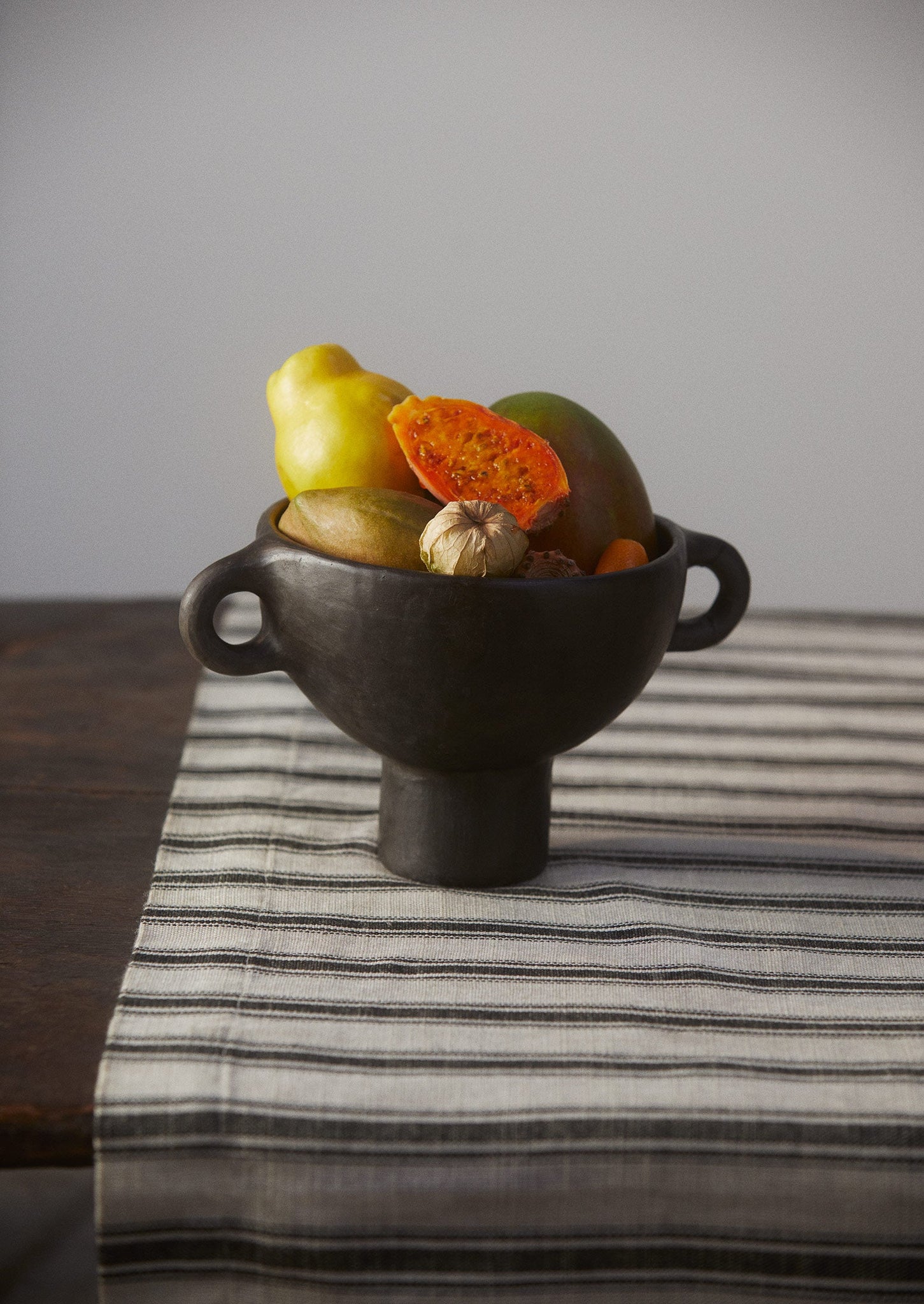 Longpi Fruit Bowl | Black Clay