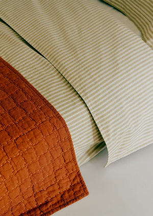Hand Stitched Linen Quilt | Spice