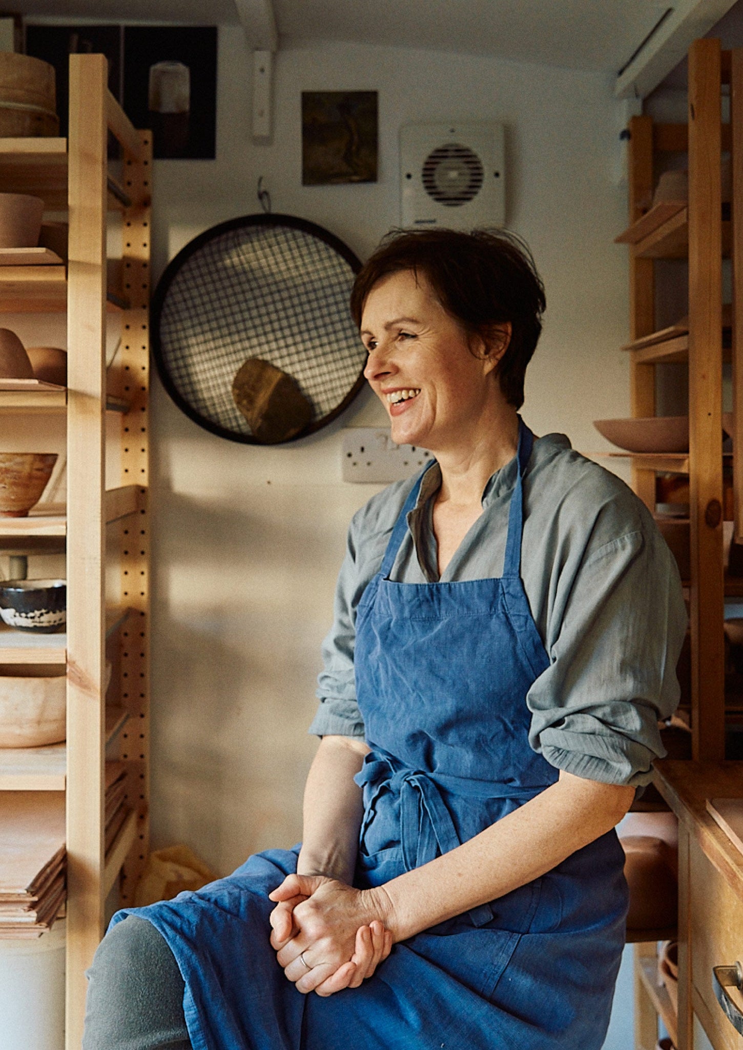 Nicola Gillis Shallow Bowl | Dolomite/Black Iron